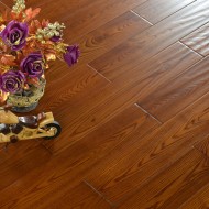 卧室应该选什么样的木地板呢?南浔木地板厂家 木之初地板